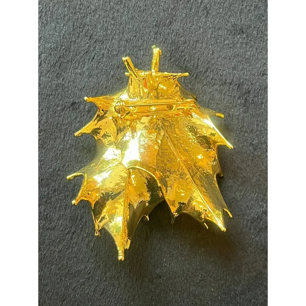 Gold-Plated Dipped Golden Leaf Brooch/Pin -Vintage - Picture 3 of 5